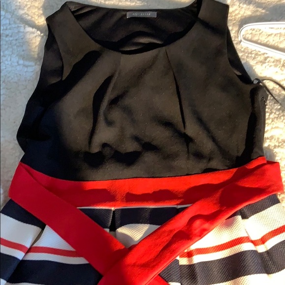 MIDI dress - Picture 2 of 2